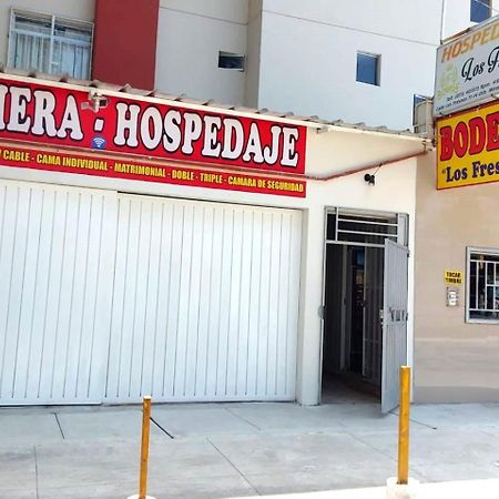 Hospedaje Residencial Los Fresnos - Miraflores Piura Kültér fotó