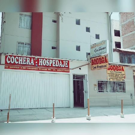 Hospedaje Residencial Los Fresnos - Miraflores Piura Kültér fotó