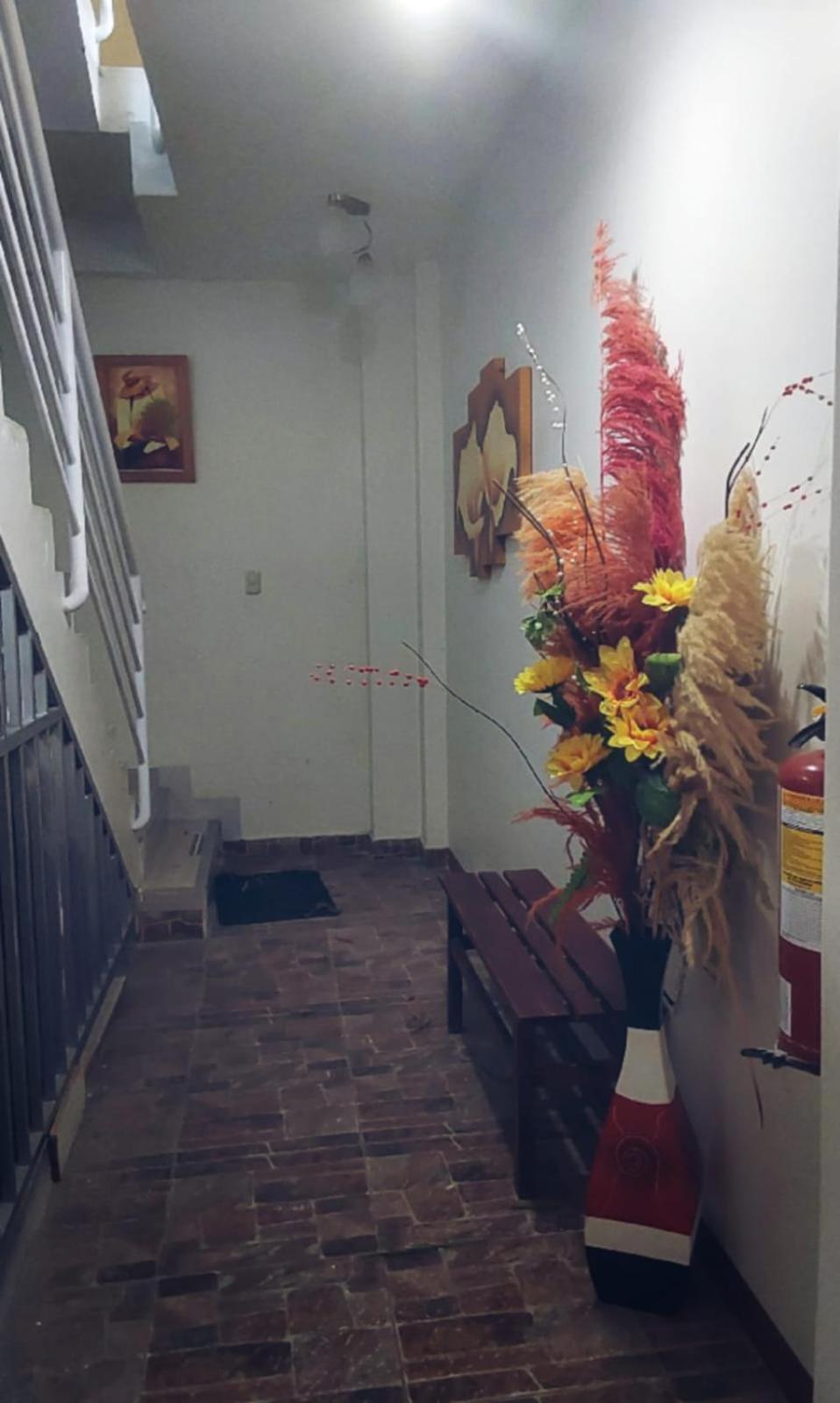 Hospedaje Residencial Los Fresnos - Miraflores Piura Kültér fotó