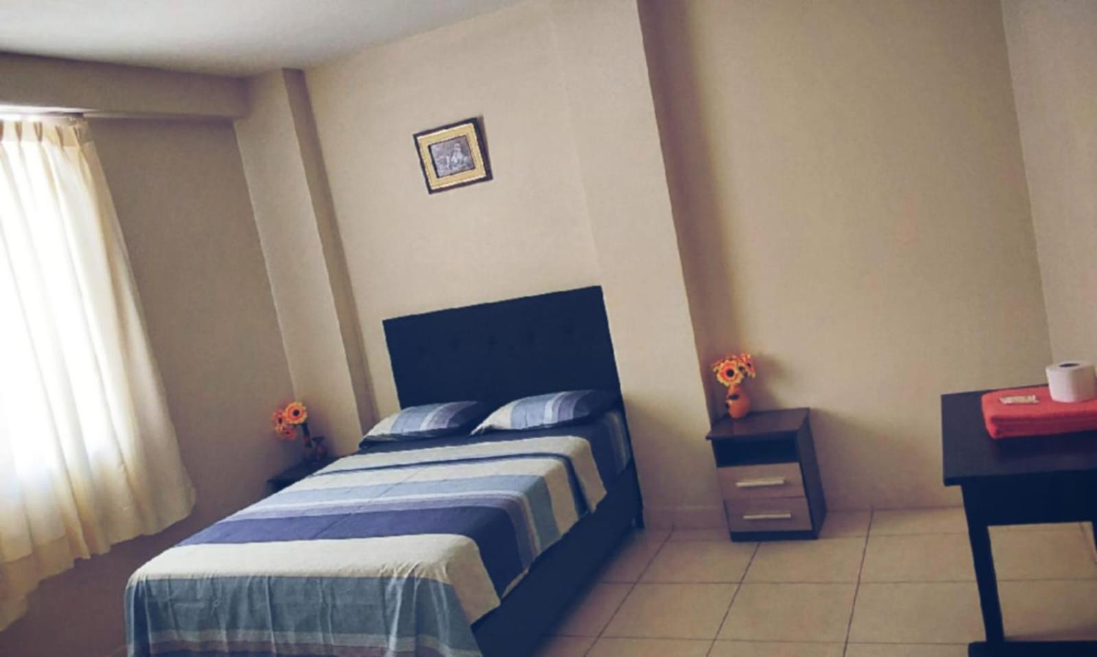 Hospedaje Residencial Los Fresnos - Miraflores Piura Kültér fotó