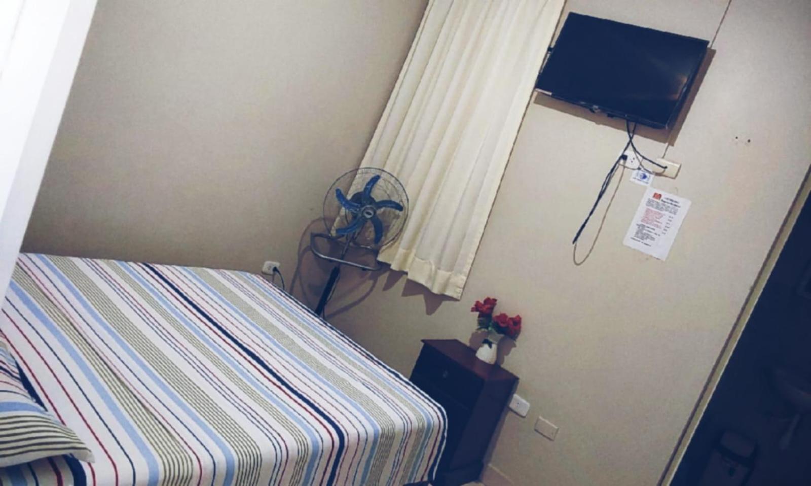 Hospedaje Residencial Los Fresnos - Miraflores Piura Kültér fotó