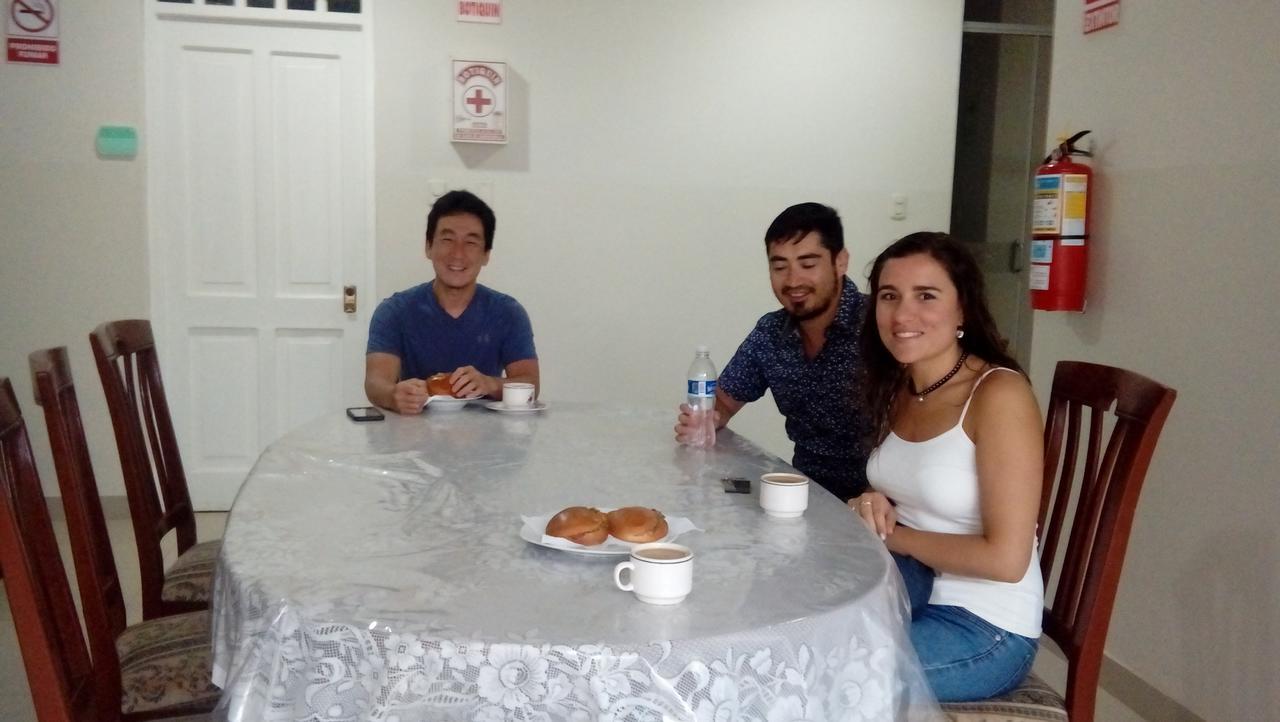 Hospedaje Residencial Los Fresnos - Miraflores Piura Kültér fotó
